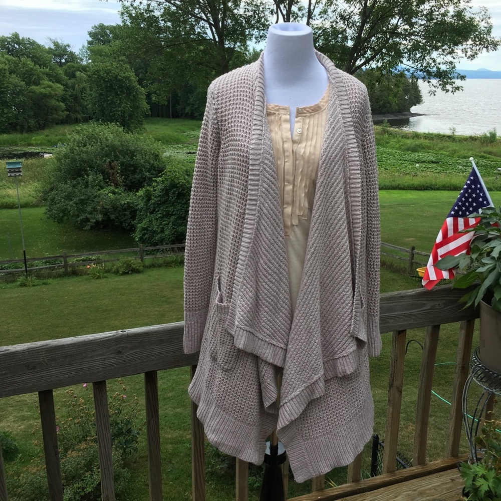 American Eagle Cardigan 🦅
